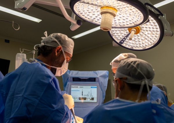 Hospital Moinhos de Vento utiliza GPS em cirurgia de prótese de ombro